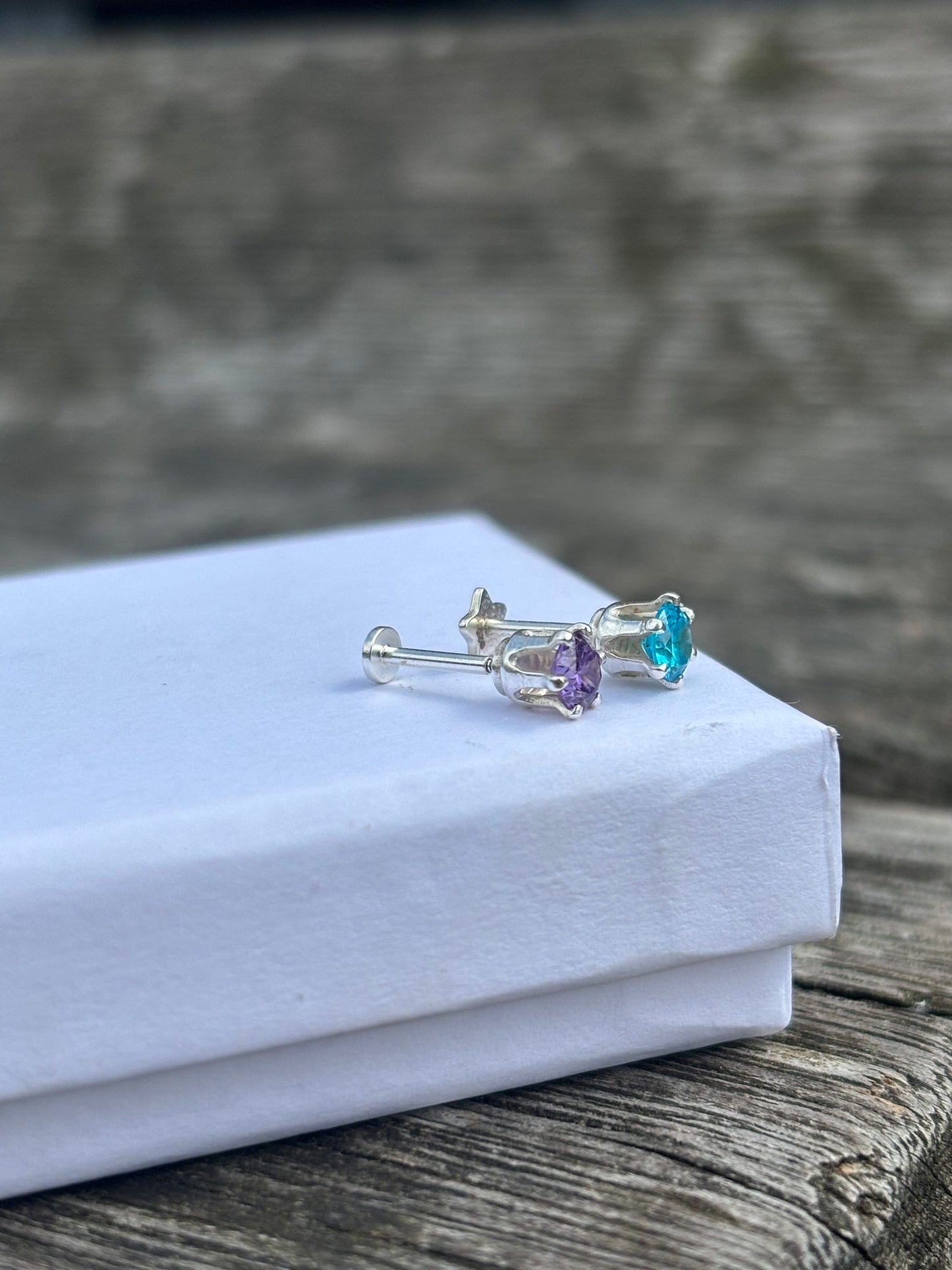 Helix Stud
