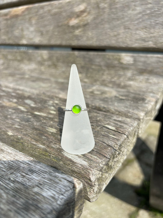 Green Seaglass Ring - Size N