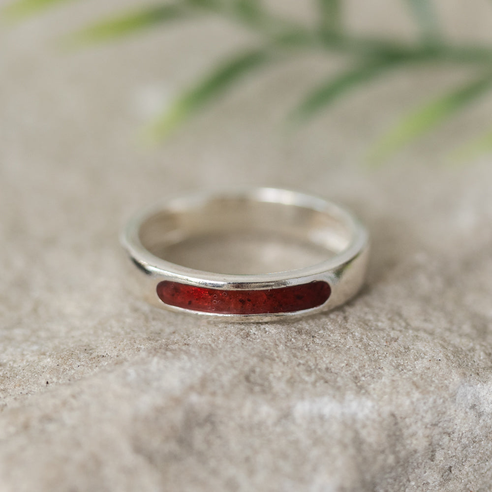 Classic Memorial Ring