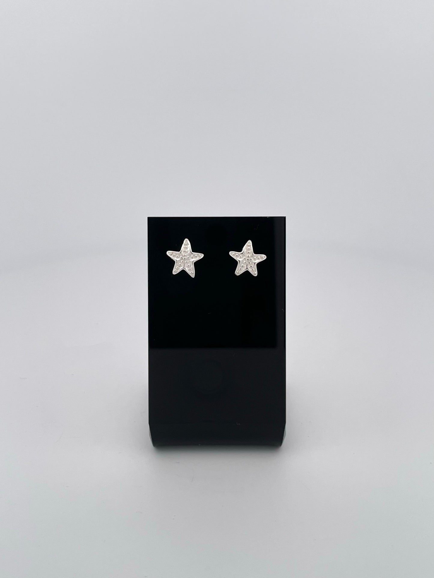 Starfish Dotted Earrings